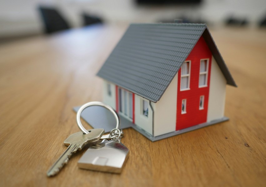 home toy with keys on table